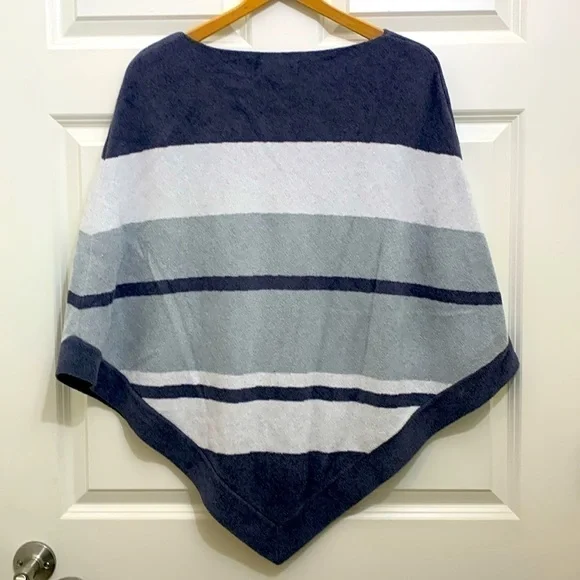 Barefoot Dreams Navy and Gray Striped Poncho - Picture 7 of 7